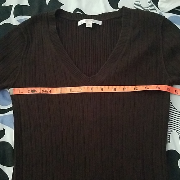 Old Navy Brown V-neck Sweater - Picture 4 of 7